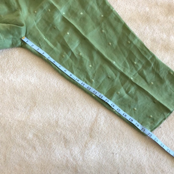 Beautiful sage green linen capris with embroidered polka dots - Picture 7 of 10